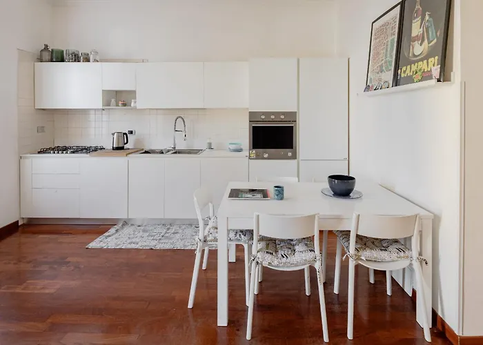 Bright And Quiet Apartment San Giovanni Metro A Direct To Center And Vatican
